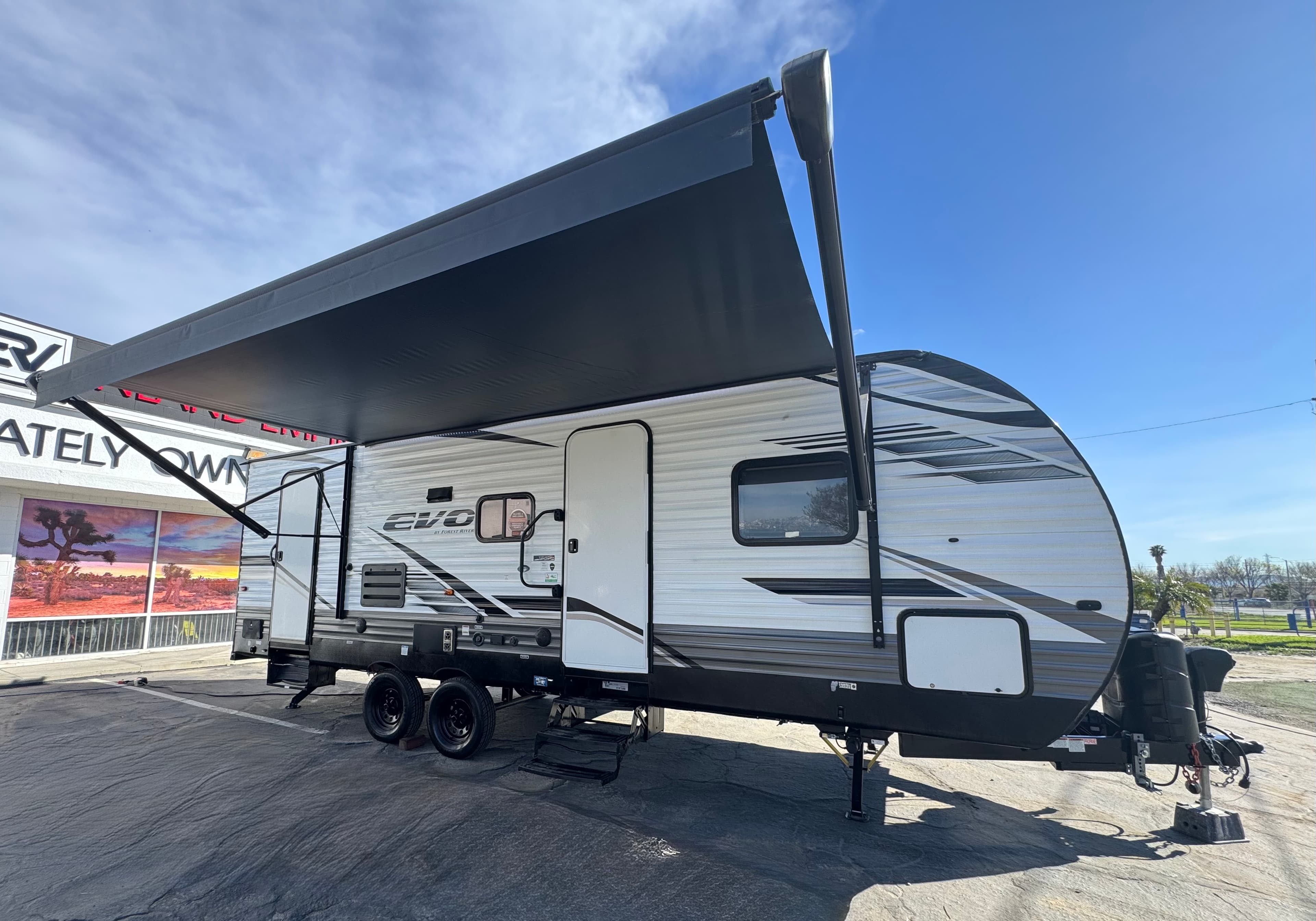 3301 29ft. EVO